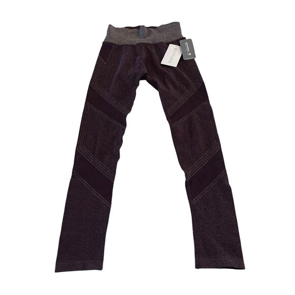 NWT Athleta Twilight Tight 2.0 Leggings‎ in Antique Burgundy Size Small - Picture 2 of 10